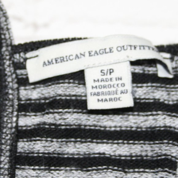 🖤🌫️ American Eagle · Striped Tank · Size Small - Picture 3 of 4